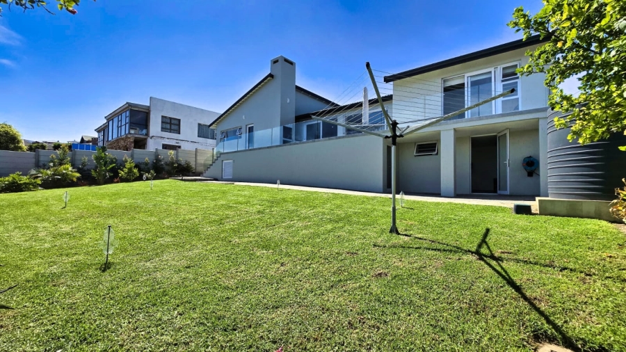 3 Bedroom Property for Sale in Dana Bay Western Cape